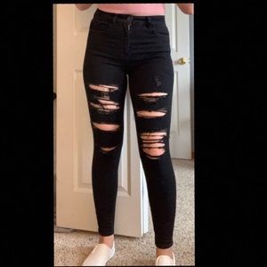 American eagle ripped jeans
